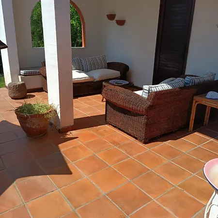 Istella E Mari Kal'e Moru Villa